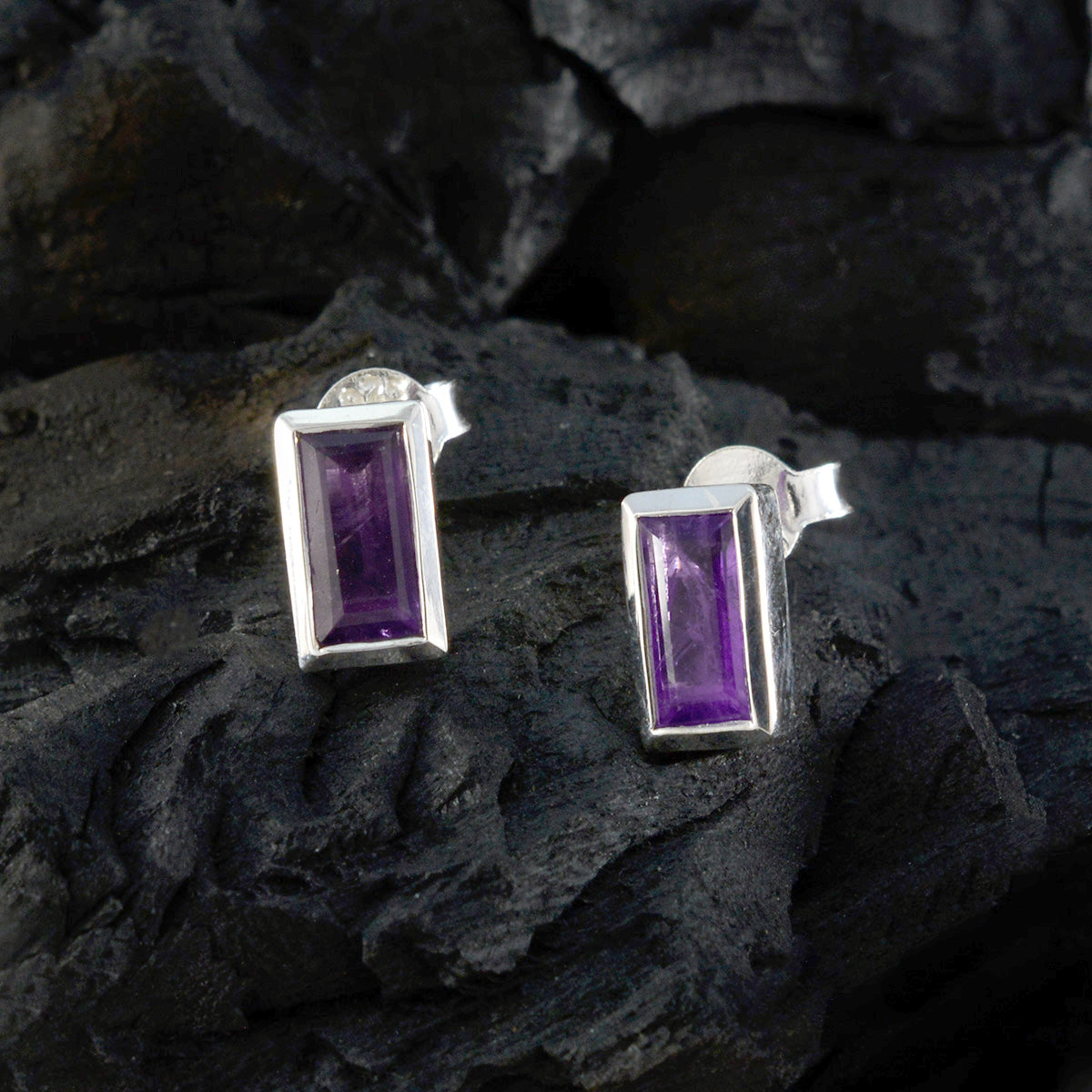 Amethyst-Korean-Ling-Solitaire-Stud-Purple-Sterling-Silver-Earring