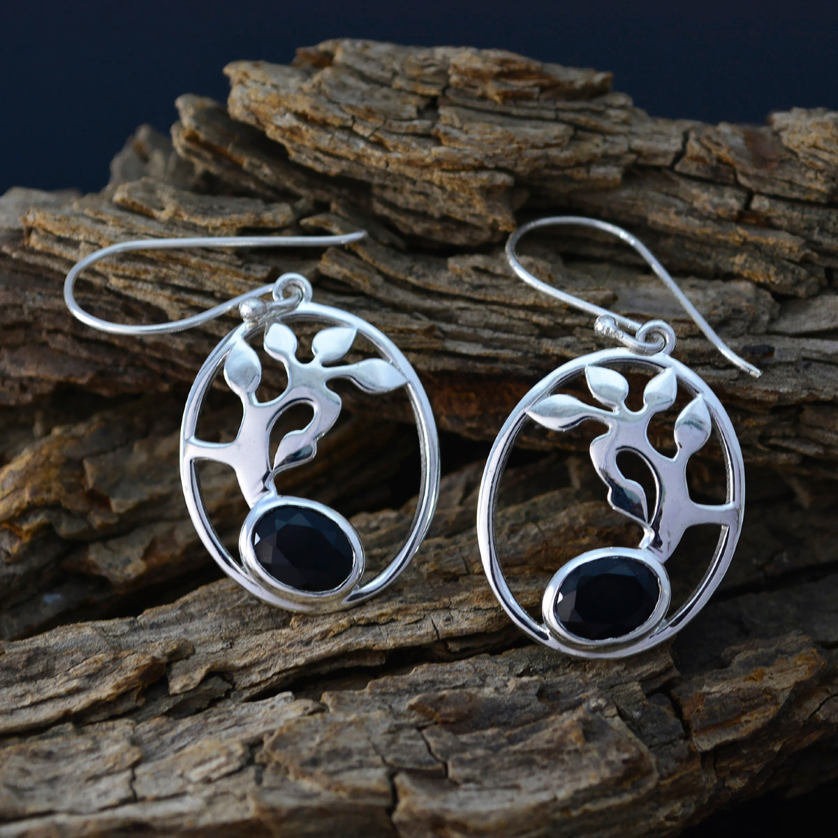 Black-Onyx-American-Scarlett-Solitaire-Dangle-Black-Silver-Earring