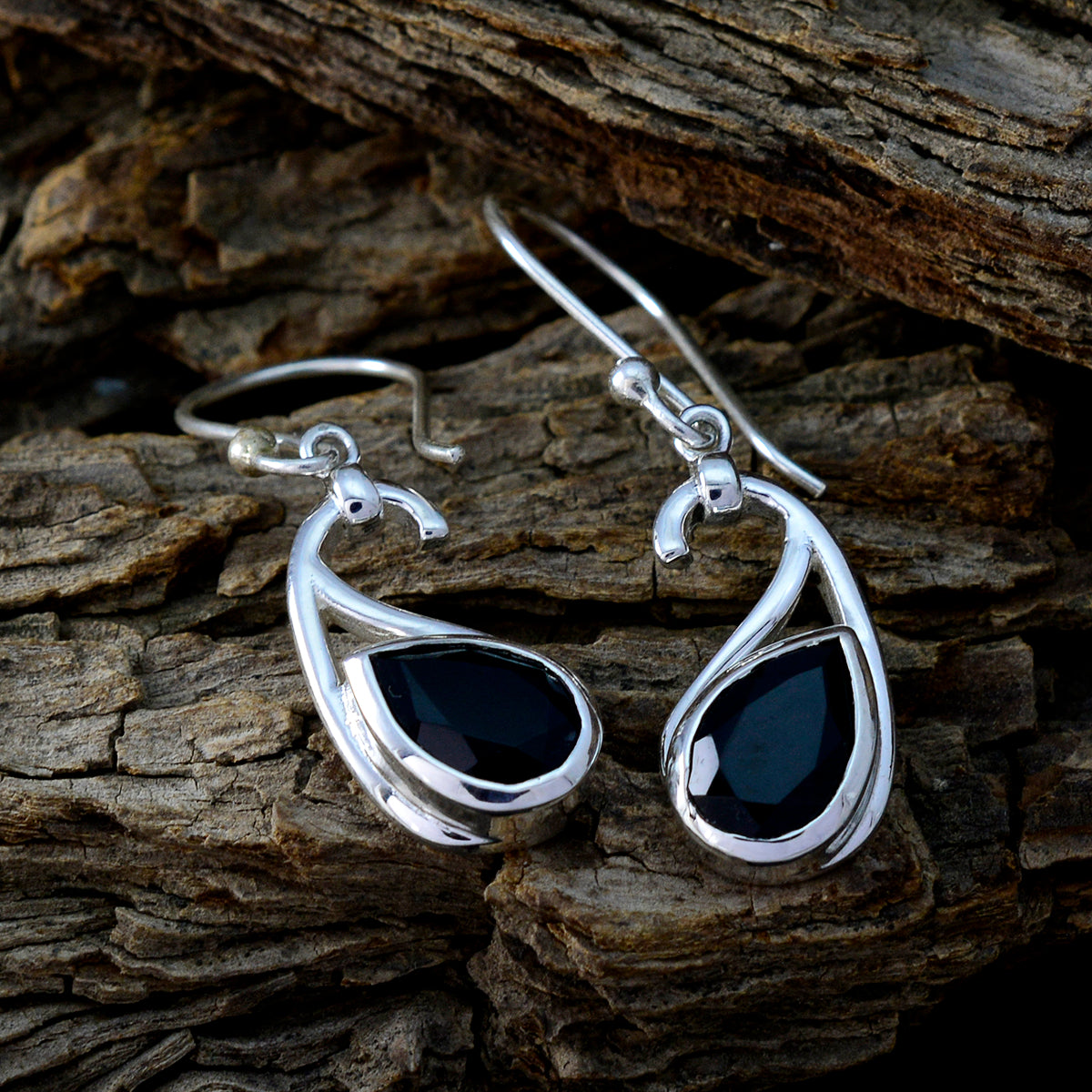 Black-Onyx-Japanese-Sofia-Solitaire-Dangle-Black-Sterling-Silver-Earring