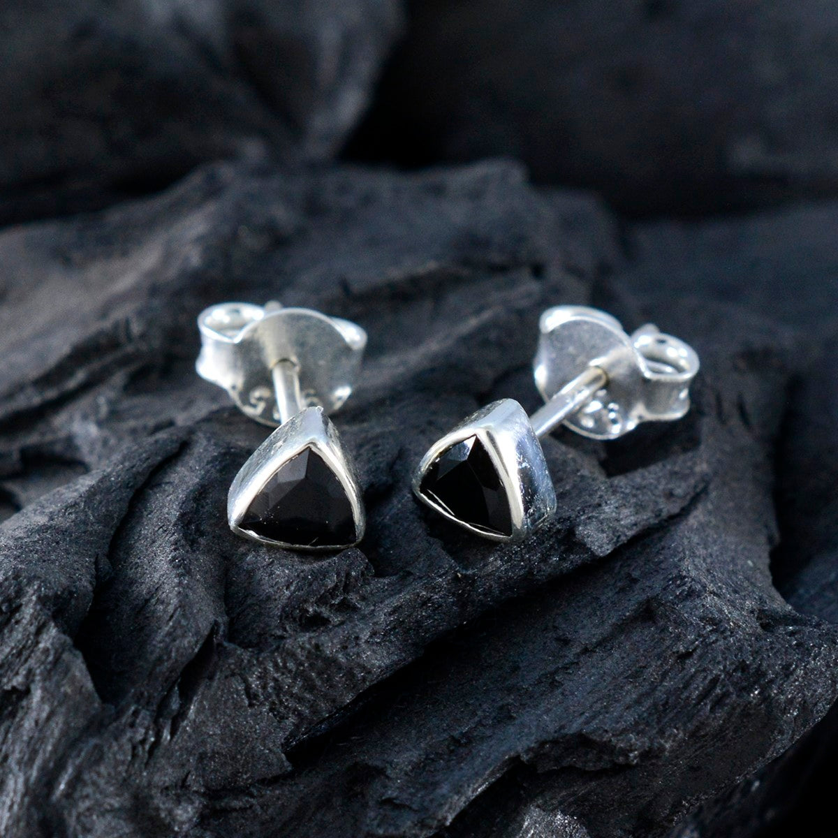 Black-Onyx-American-María-Solitaire-Stud-Black-925-Silver-Earring