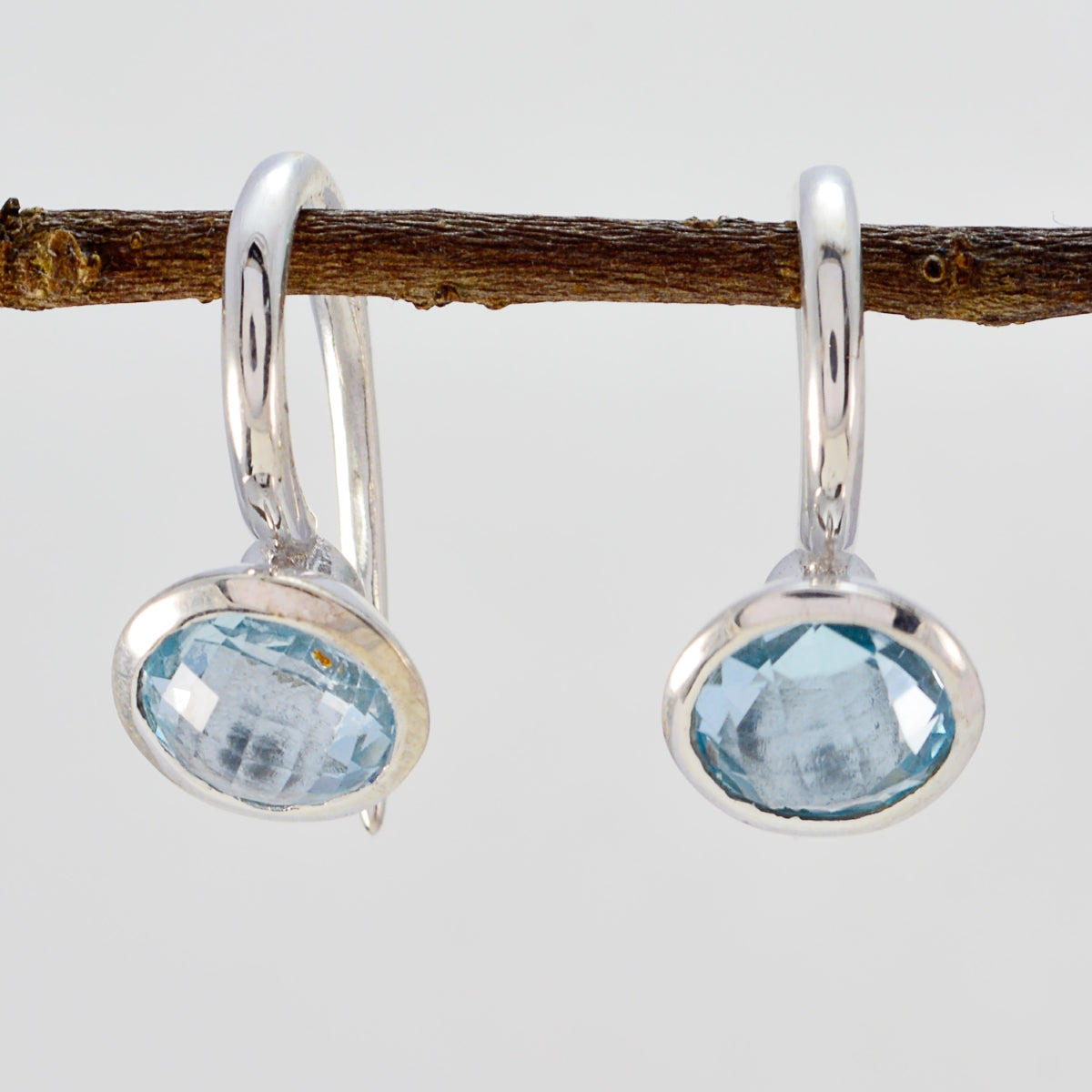 Blue-topaz-Turkish-Andrea-Solitaire-Stud-Blue-925-Silver-Earring