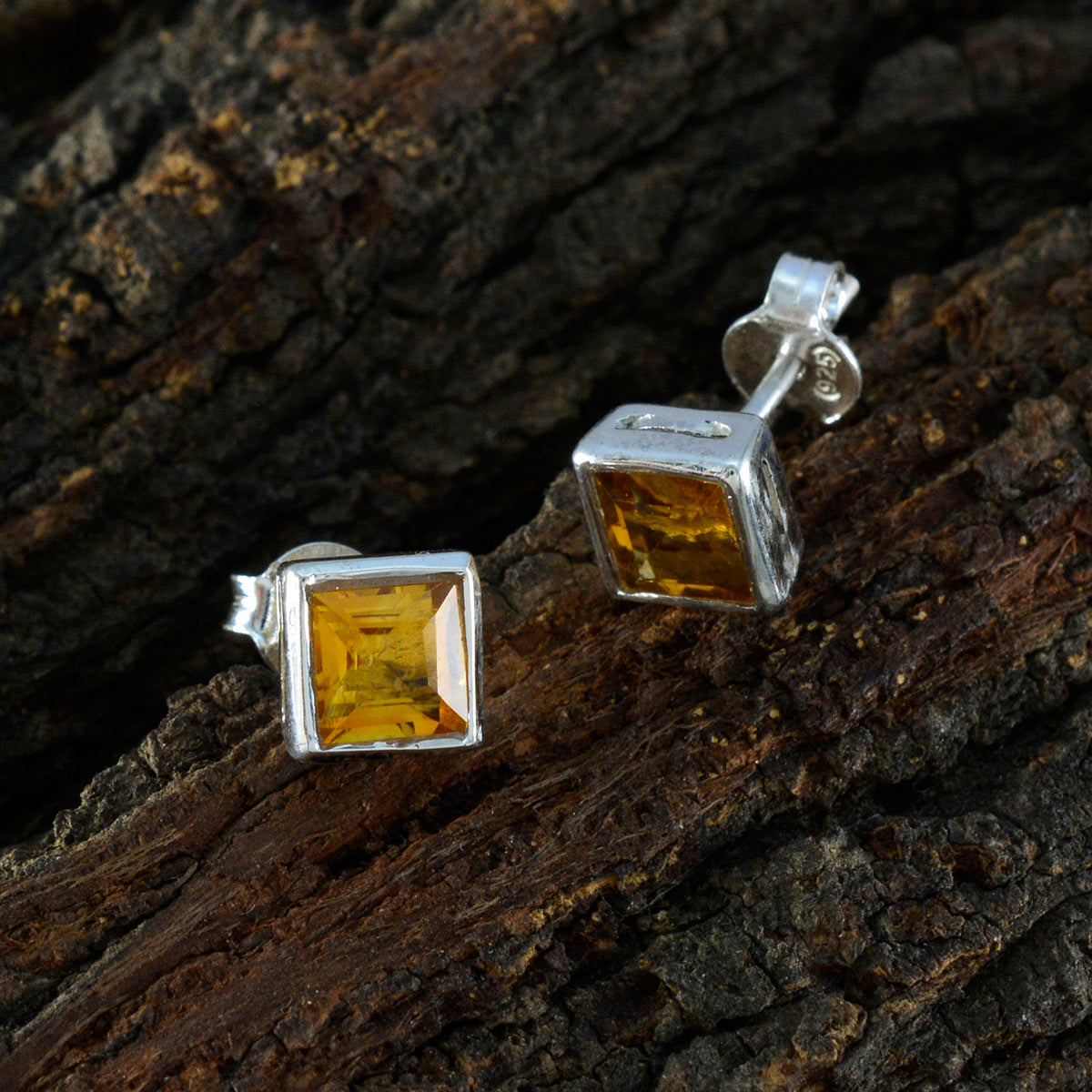 Citrine-Japanese-Nella-Solitaire-Stud-Yellow-Sterling-Silver-Earring
