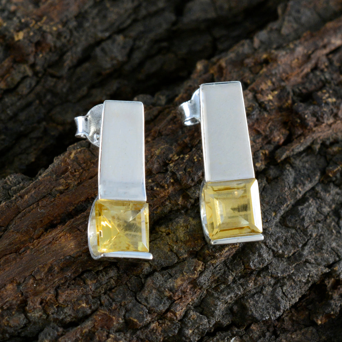 Citrine-Mexican-Layla-Solitaire-Stud-Yellow-Silver-Earring