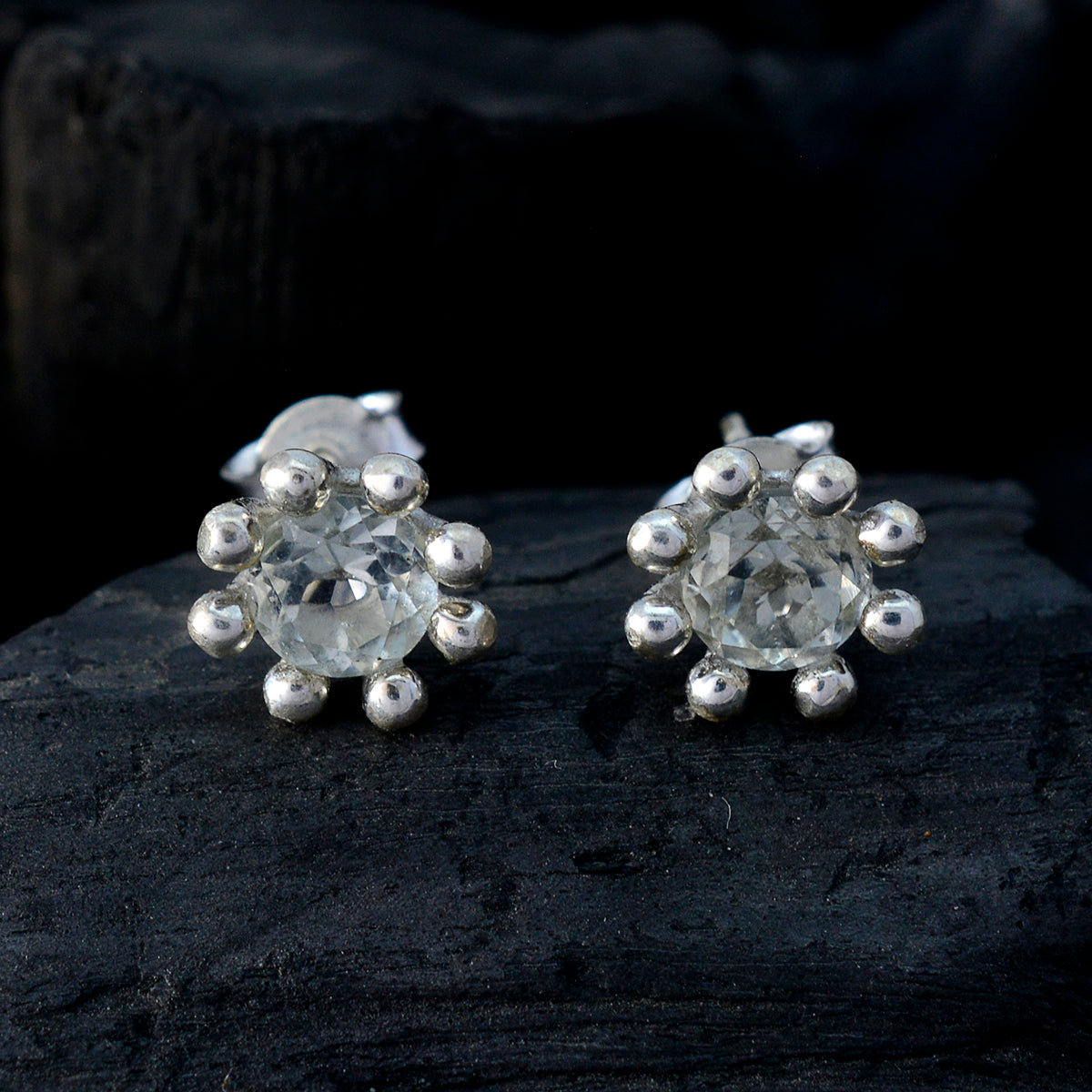 Amethyst-Japanese-Florencia-Solitaire-Stud-Purple-925-Silver-Earring