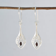 Garnet-African-Natalie-Solitaire-Dangle-Red-Silver-Earring