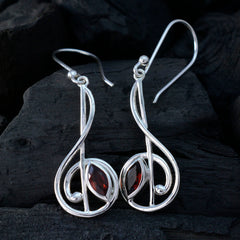 Garnet-African-Tereza-Solitaire-Dangle-Red-Silver-Earring