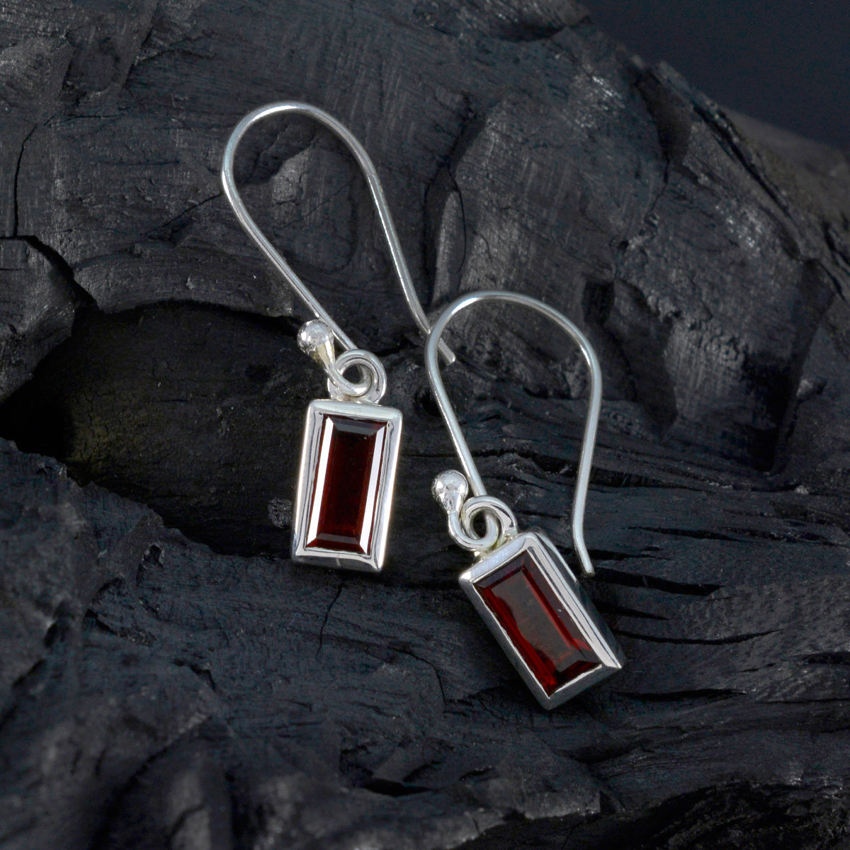 Garnet-Egyptian-Lily-Solitaire-Dangle-Red-Sterling-Silver-Earring