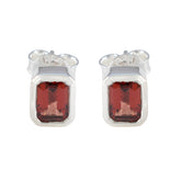 Garnet-Japanese-Luisa-Solitaire-Stud-Red-Silver-Earring