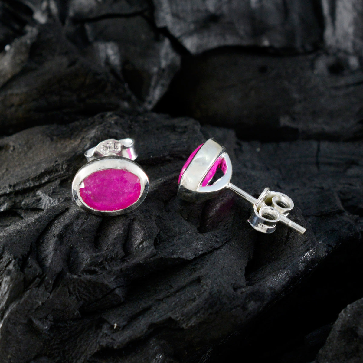 Indian-Ruby-Australian-Jiwoo-Solitaire-Stud-Red-Silver-Earring