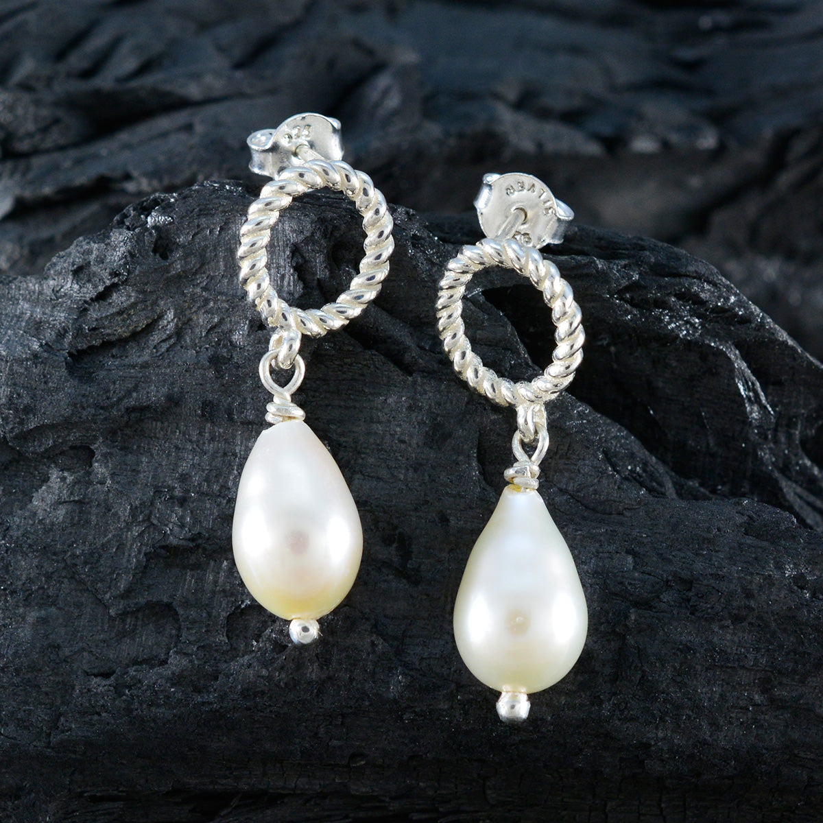 Pearl-Japanese-Yasmine-Solitaire-Stud-White-Sterling-Silver-Earring