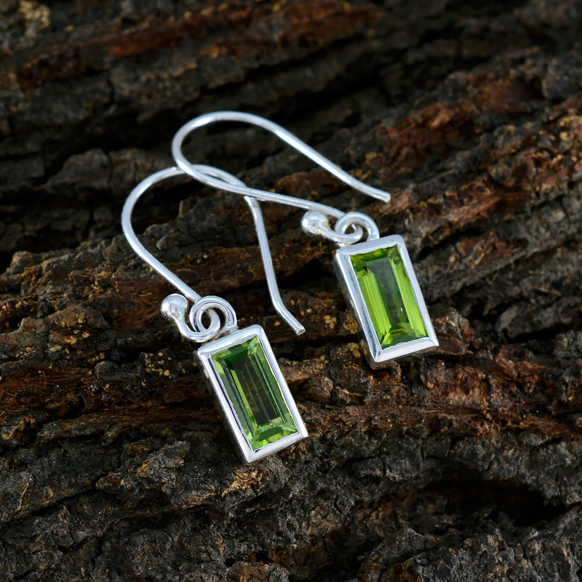 Peridot-Turkish-Marie-Solitaire-Dangle-Green-Silver-Earring