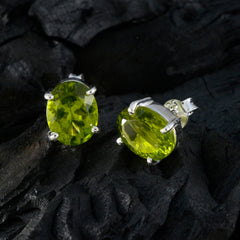 Peridot-Italian-Patricia-Solitaire-Stud-Green-Silver-Earring
