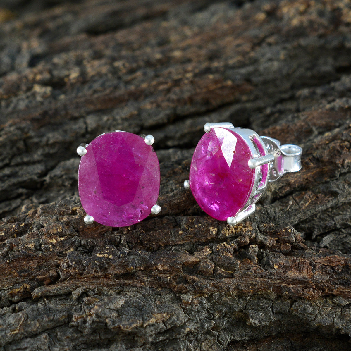 Ruby-Egyptian-Rosa-Solitaire-Stud-Red-92.5-Silver-Earring