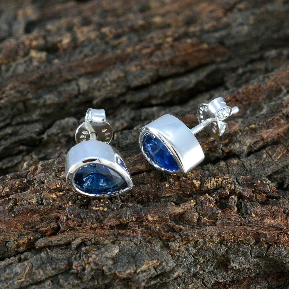 Blue-Sapphire-Moroccan-Renata-Solitaire-Stud-Blue-925-Silver-Earring
