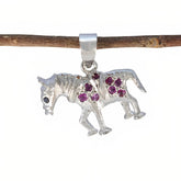 Flüsterdünner, mehrfarbiger Anhänger aus afrikanischem Sterlingsilber mit mehreren Steinen