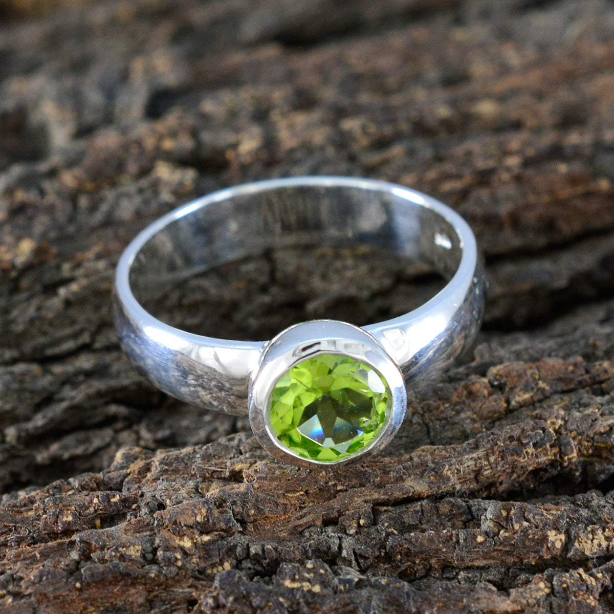 Peridot Solitaire German Silver Green Gems Tiny Fairytale Ring Jewelry