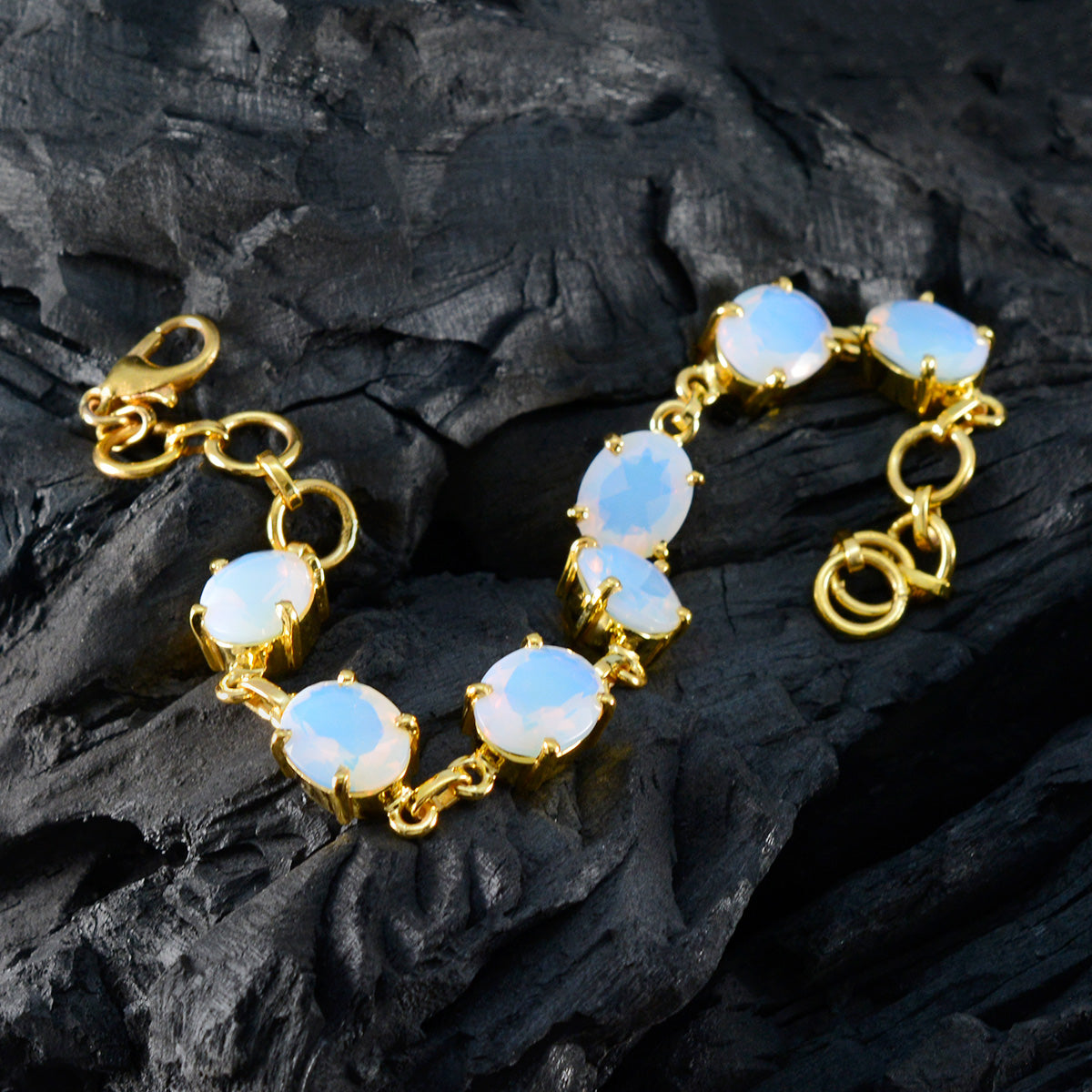 Fire Opal Annual Grammy Awards Slim White Silver Links Bracelet