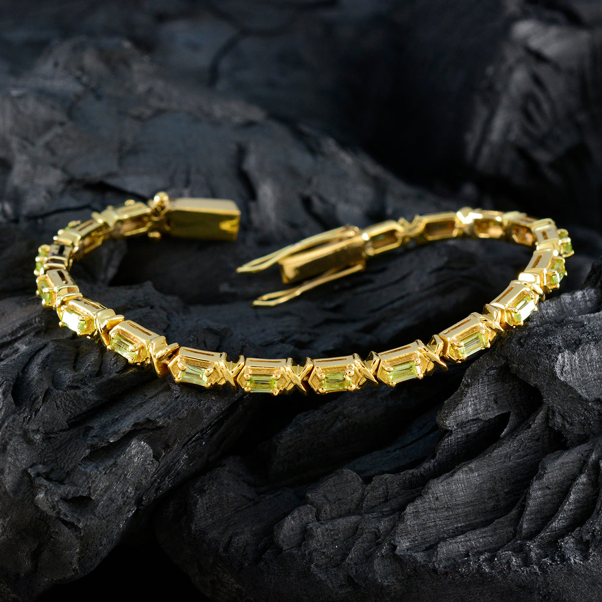 Peridot App Day Eye-catching Green 925 Silver Tennis Bracelet