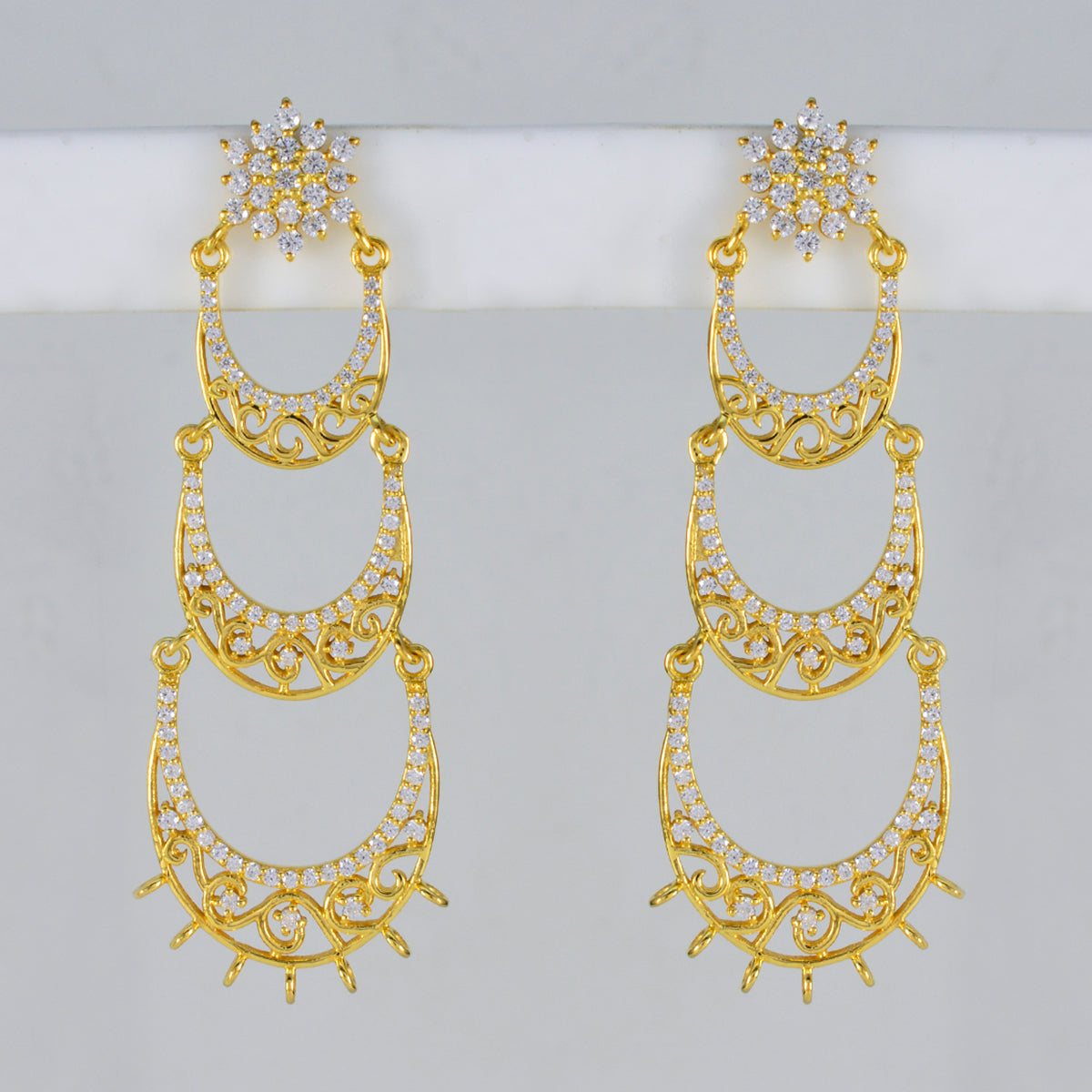 White CZ African Emily multiple Stud White 925 Silver Earring Второстепенное изображение товара