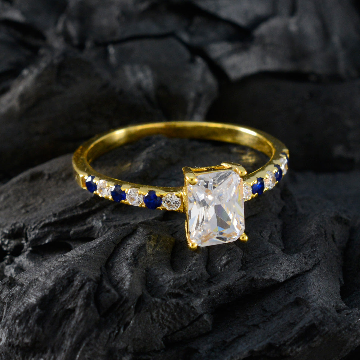 Blue Sapphire CZ Halo Latin American Silver Blue Gemstone Delicate Abstract Ring Jewellery