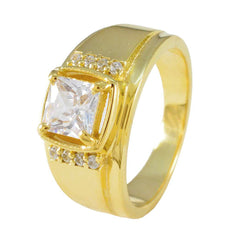 Excelente anillo de plata riyo con chapado en oro amarillo, piedra cz blanca, ajuste de punta cuadrada, joyería, anillo de boda