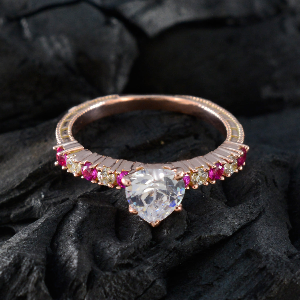 riyo tillverkare silverring med roséguldplätering rubin cz sten hjärta form uttag inställning brudsmycken vigselring