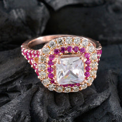 anello riyo choice in argento con placcatura in oro rosa rubino cz pietra di forma quadrata con montatura a punta anello pasquale di gioielli firmati