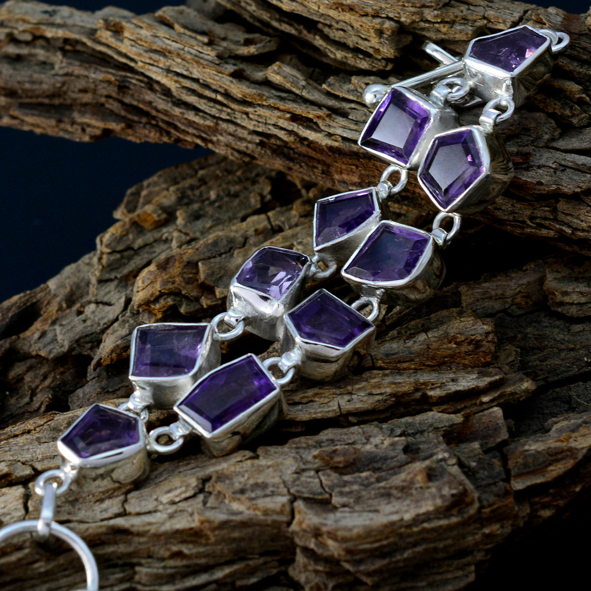 Amethyst Beginning of Oktoberfest Minimal Purple Silver Links Bracelet
