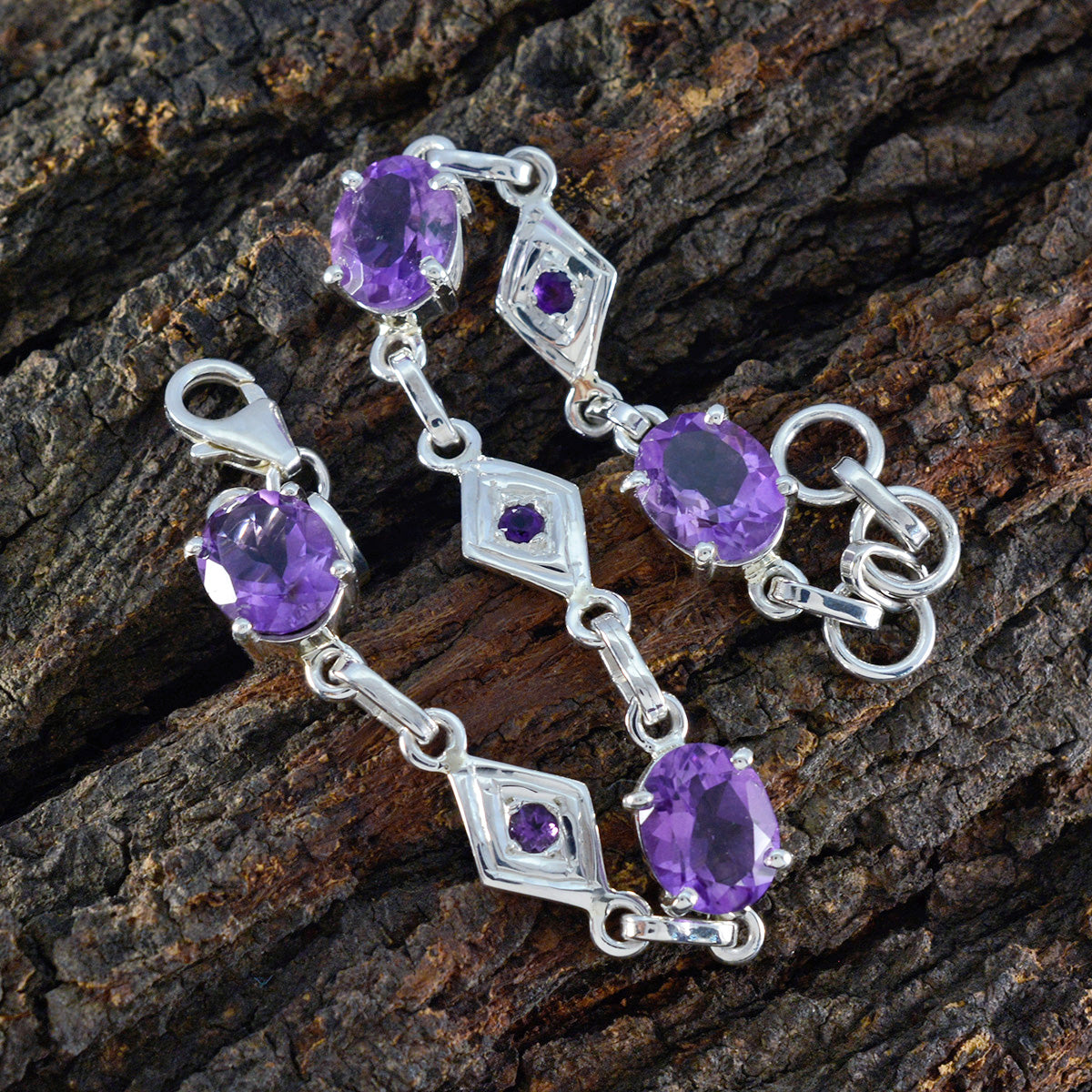 Amethyst Cheeseburger Day Featherlight Purple Sterling Silver Links Bracelet Secondary image