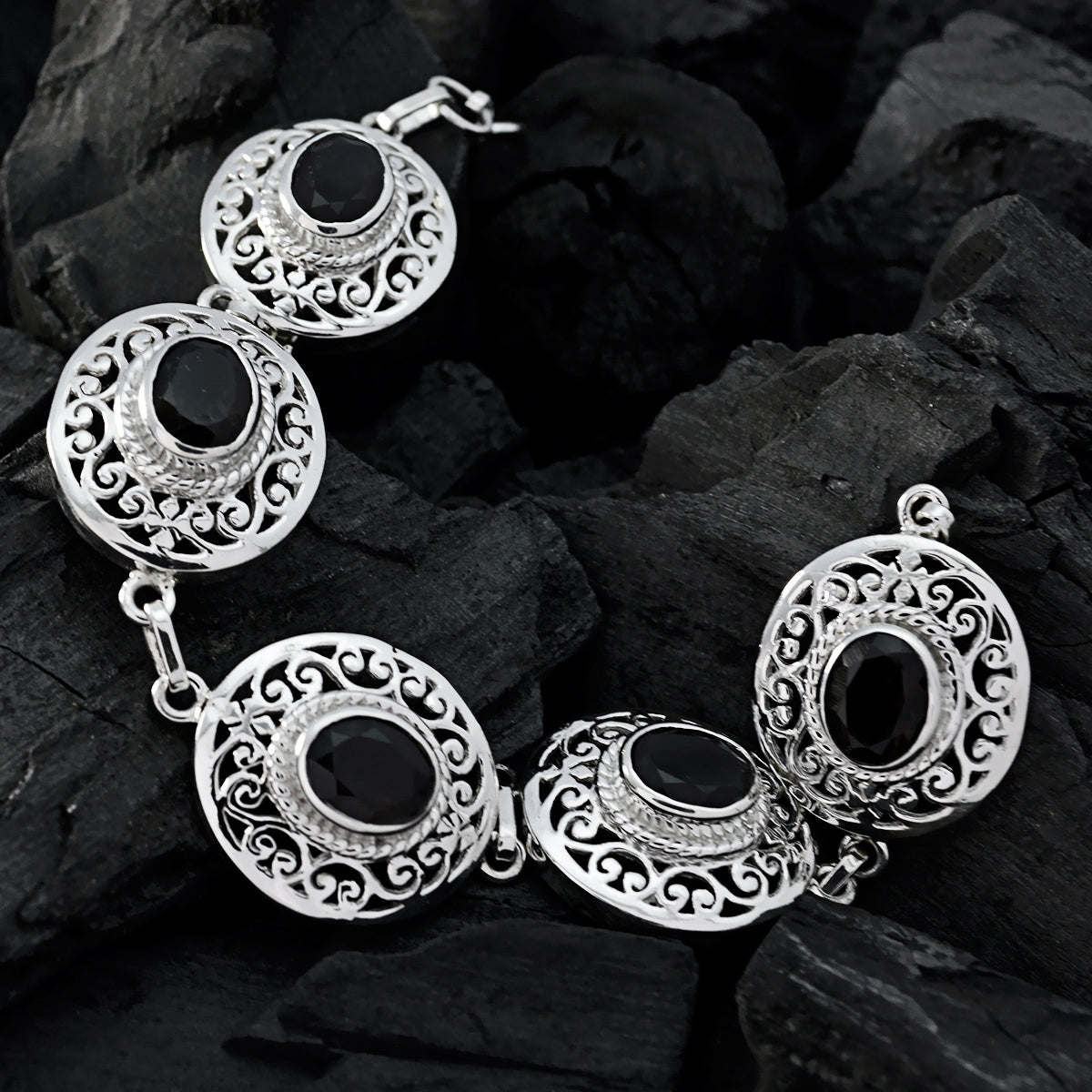 Black Onyx Christmas Eve Eye-catching Black 925 Silver Links Bracelet