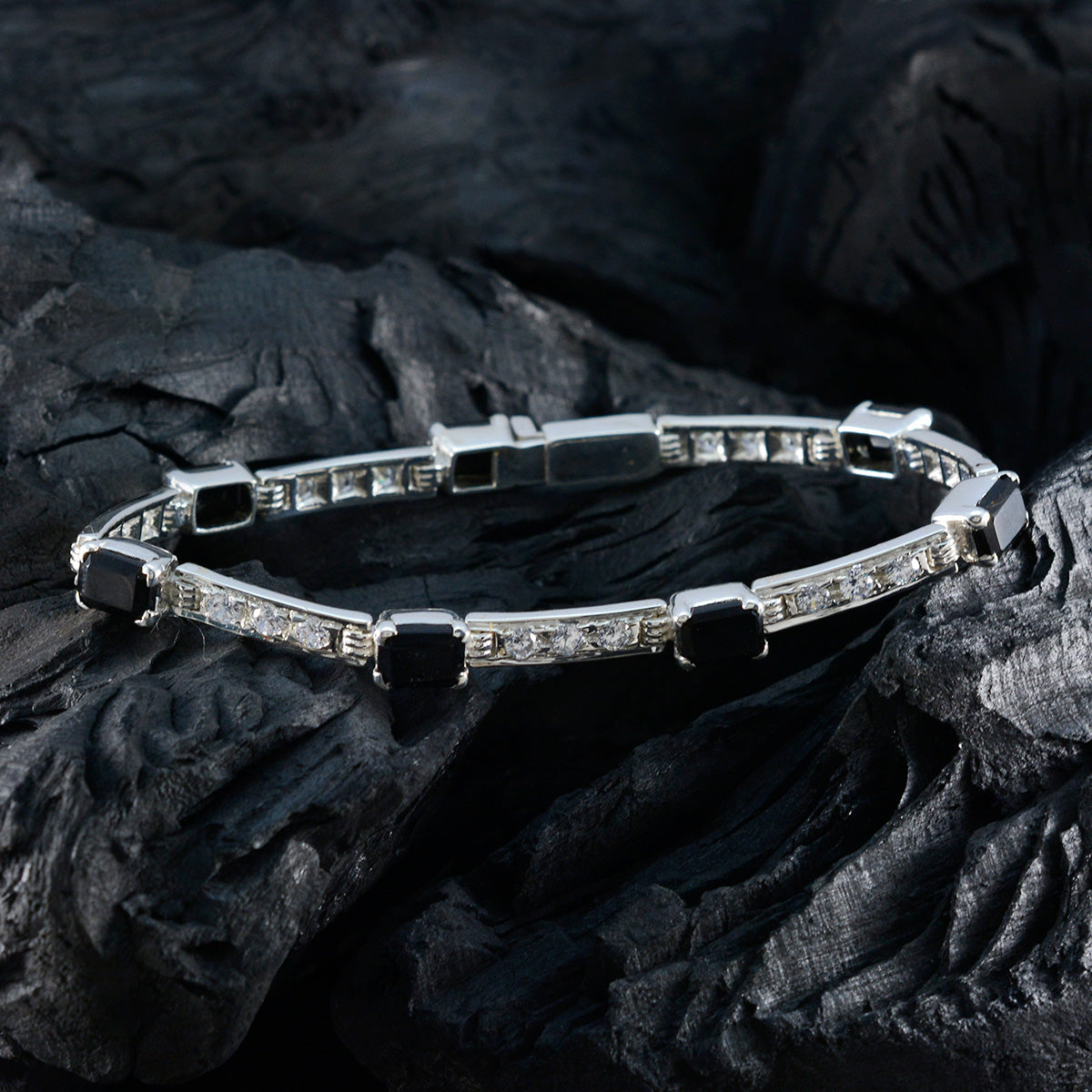 Black Onyx Color Day Minimal Black 925 Silver Tennis Bracelet