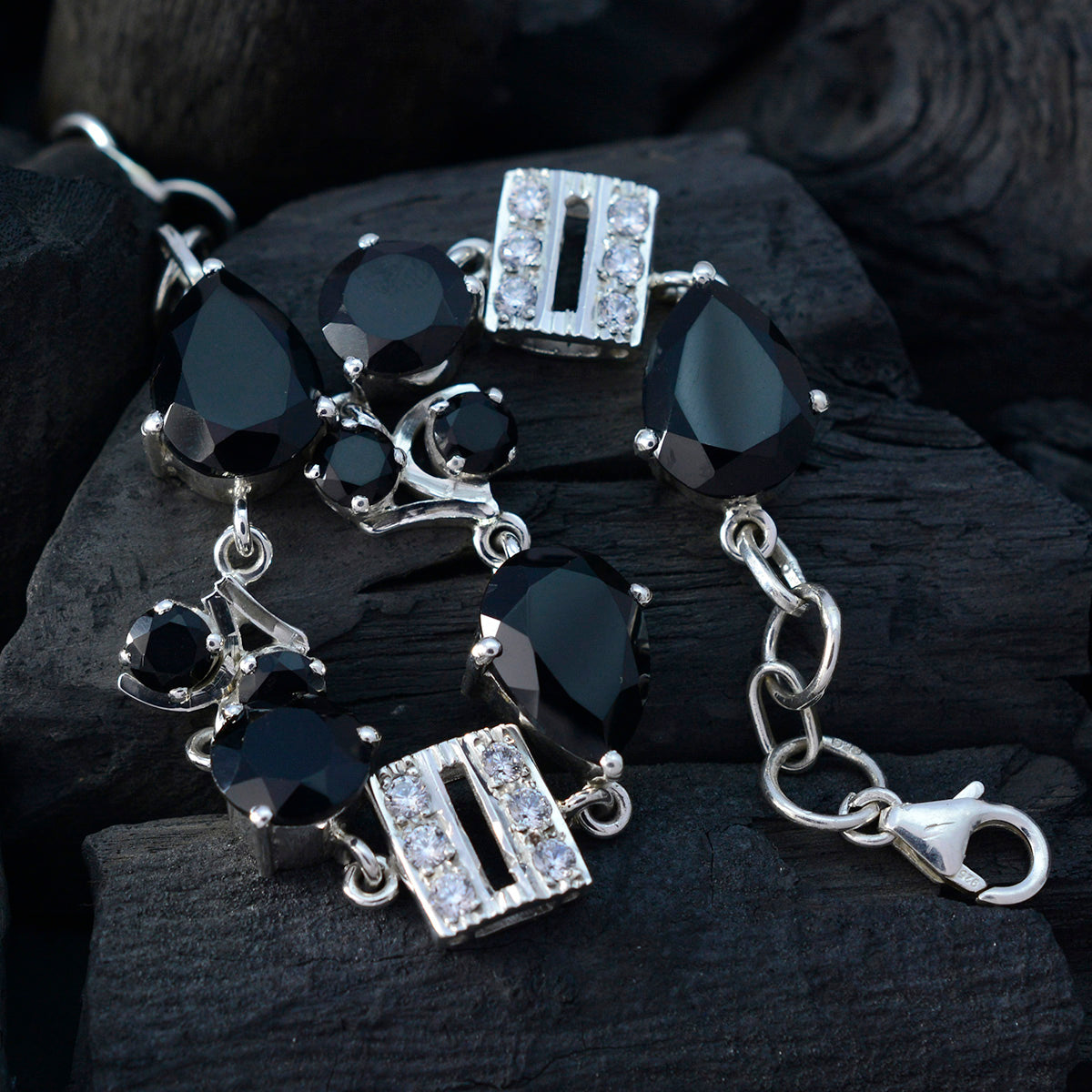 Black Onyx Comfort Fit Minimal Black Sterling Silver Links Bracelet