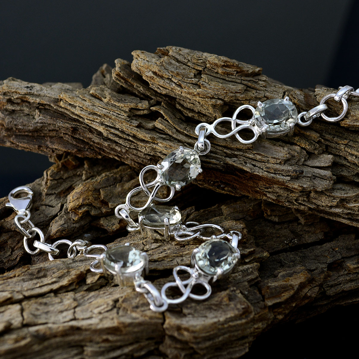 Green Amethyst Day of Friendship Featherlight Light Green 925 Silver Links Bracelet