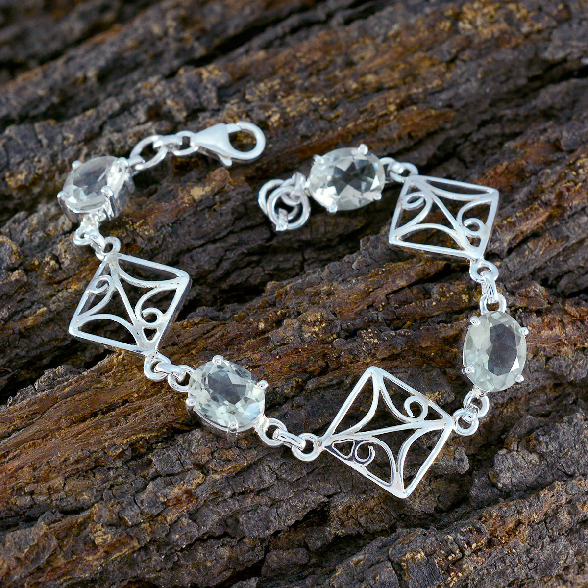 Green Amethyst Day of Happiness Featherlight Light Green Silver Links Bracelet