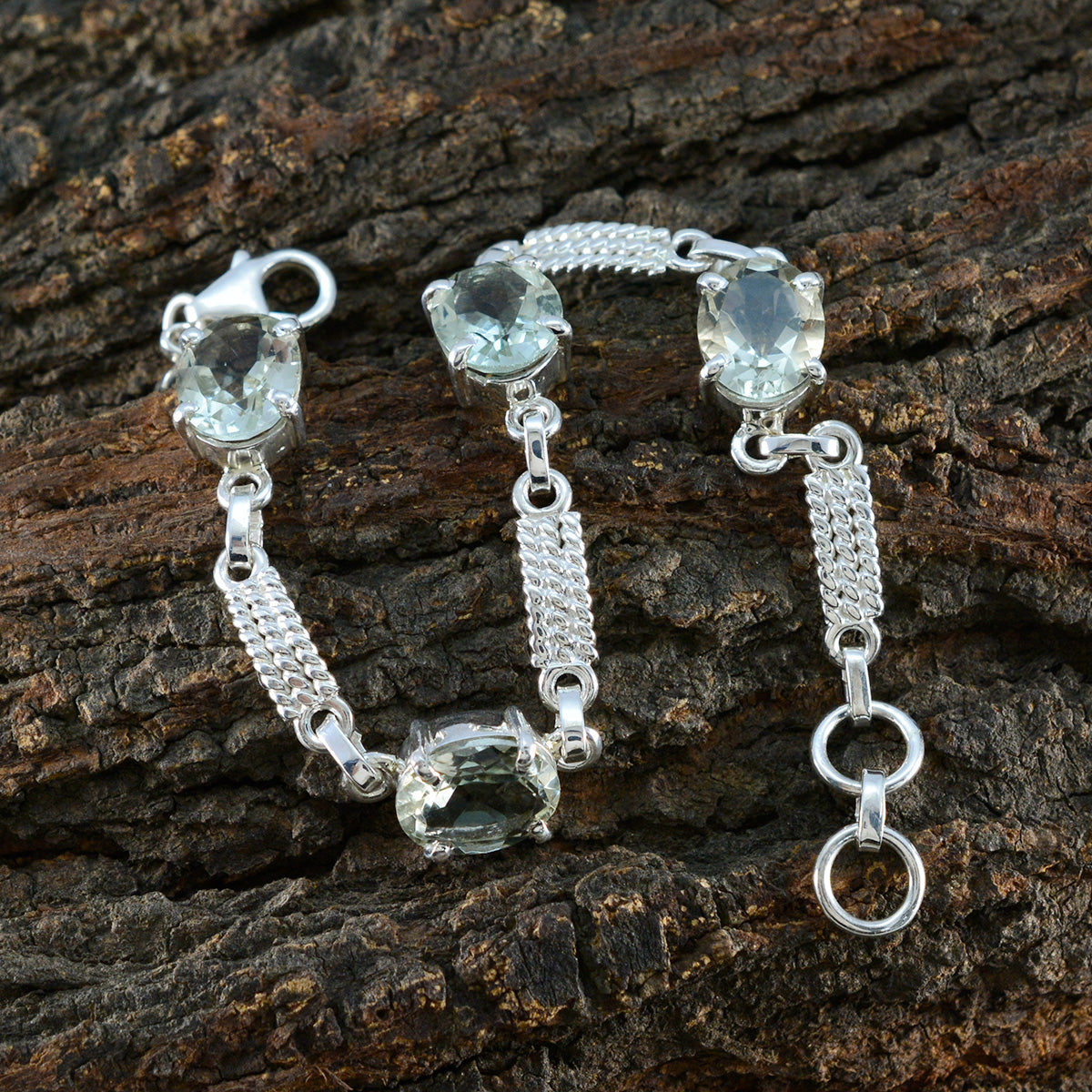 Green Amethyst Day of Yoga Slim Light Green 925 Silver Links Bracelet