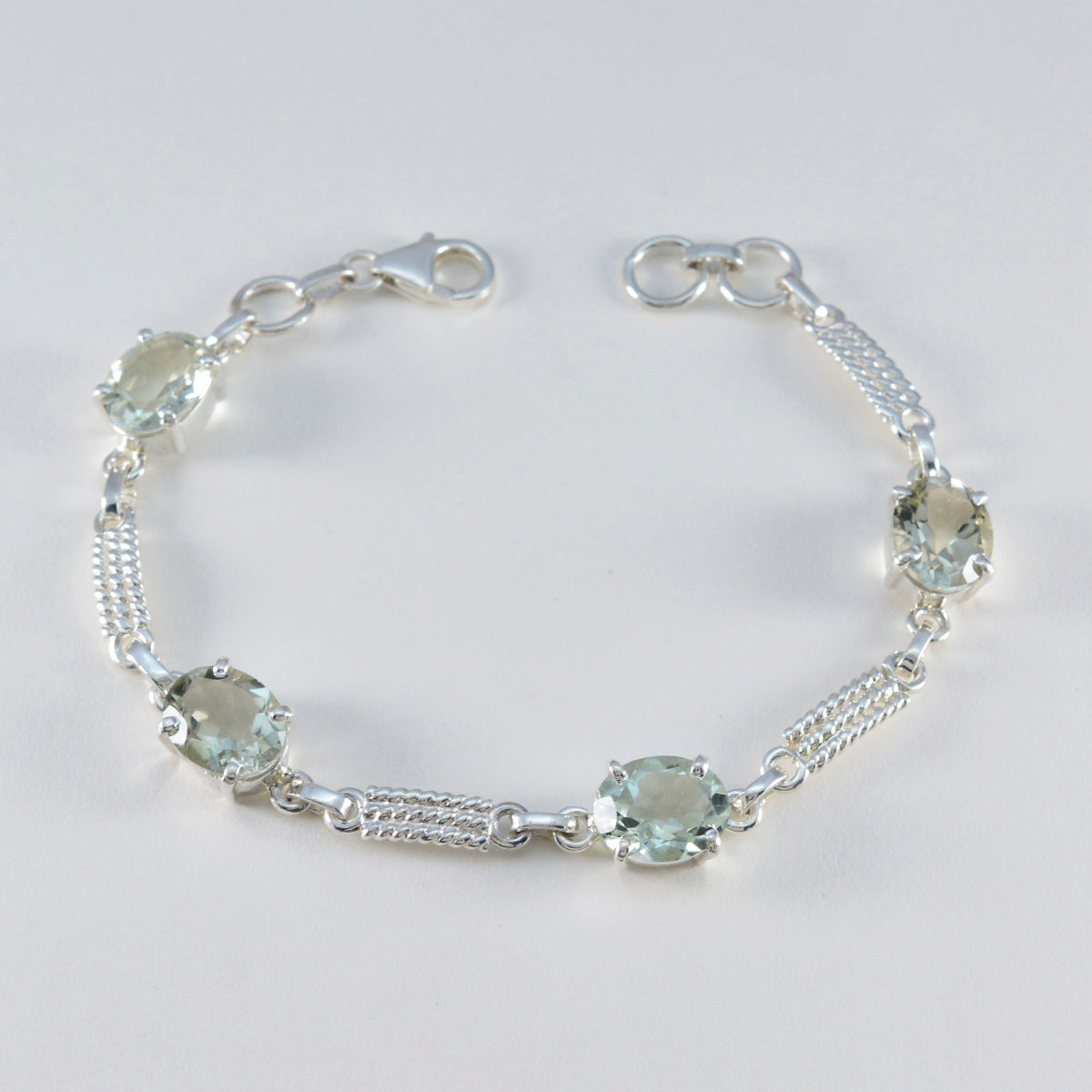 Green Amethyst Day of Yoga Slim Light Green 925 Silver Links Bracelet