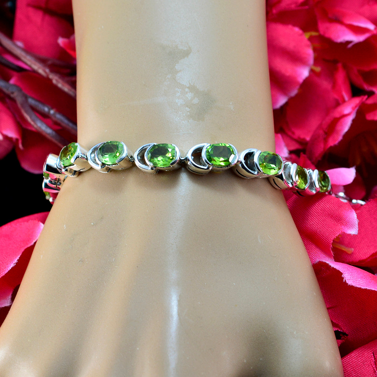 Bracciale sottile in argento sterling con maglie verdi e peridoto sentimentale Immagine secondaria del prodotto