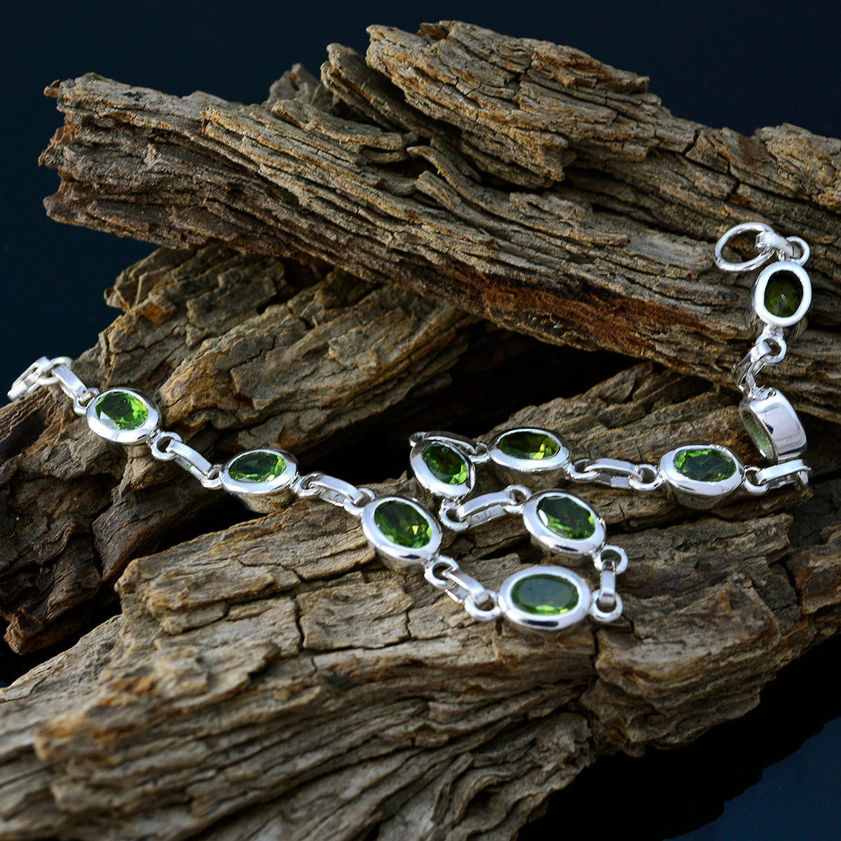 Peridot Shopee 10.10 Slim Green Silver Links Bracelet