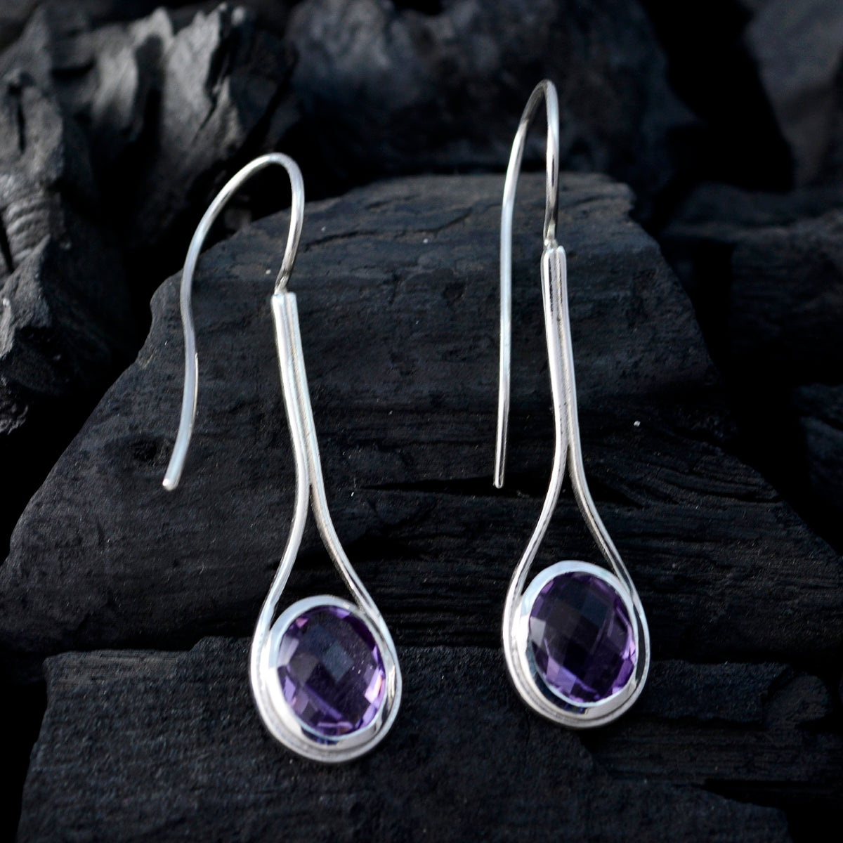 Amethyst-German-Victoria-Solitaire-Dangle-Purple-Silver-Earring