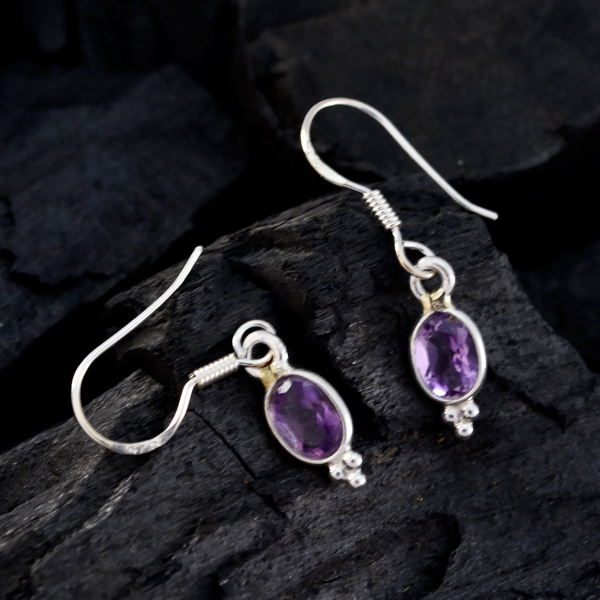 Boucles d'oreilles pendantes multiples en argent violet et améthyste latino-américaine Teresa Image secondaire du produit