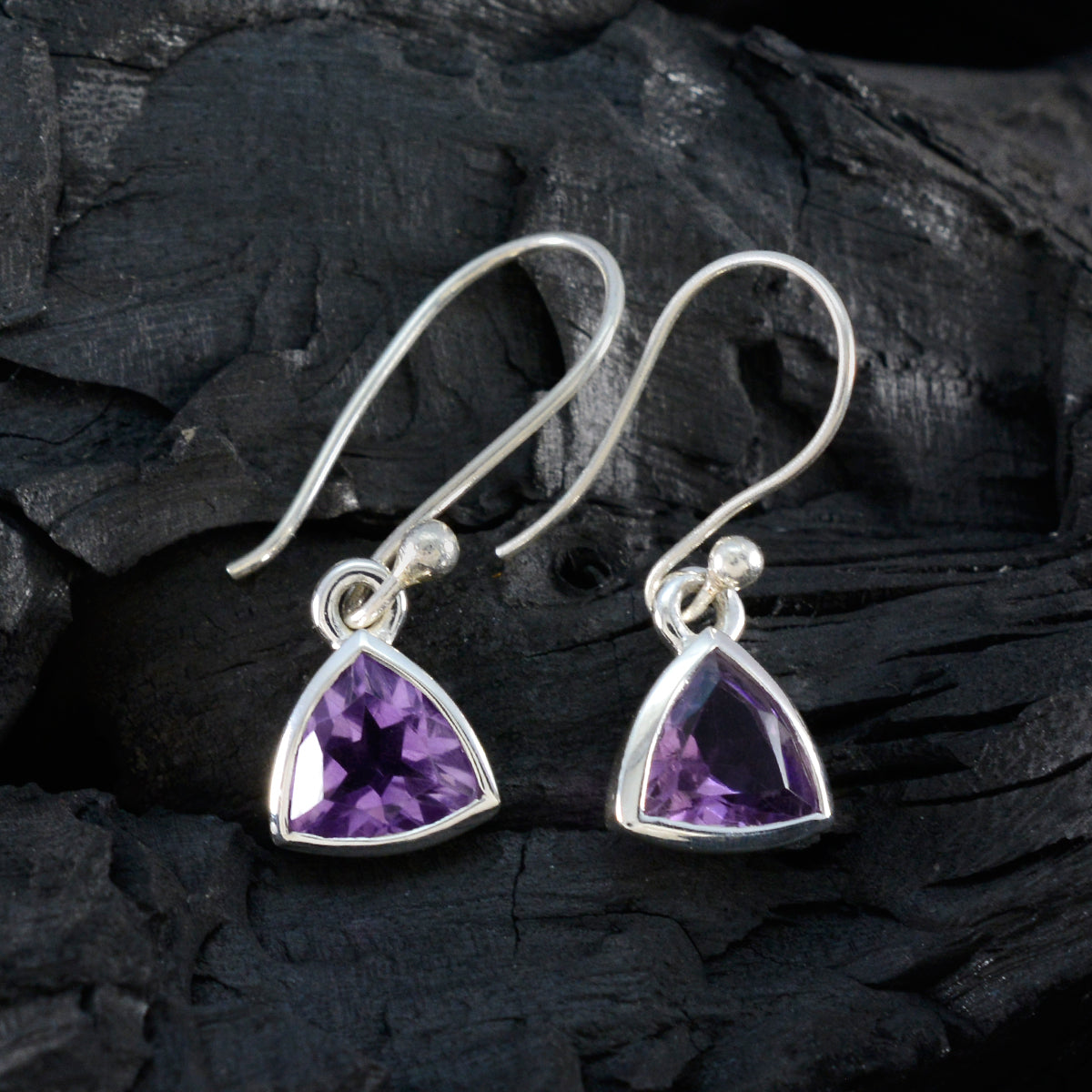 Amethyst-African-Ayaka-Solitaire-Dangle-Purple-Sterling-Silver-Earring