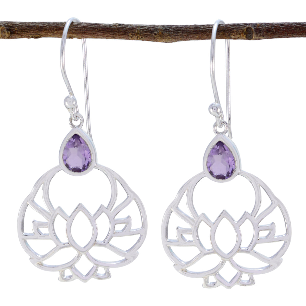 Amethyst-Turkish-Isabel-Solitaire-Dangle-Purple-92.5-Silver-Earring Главное изображение товара