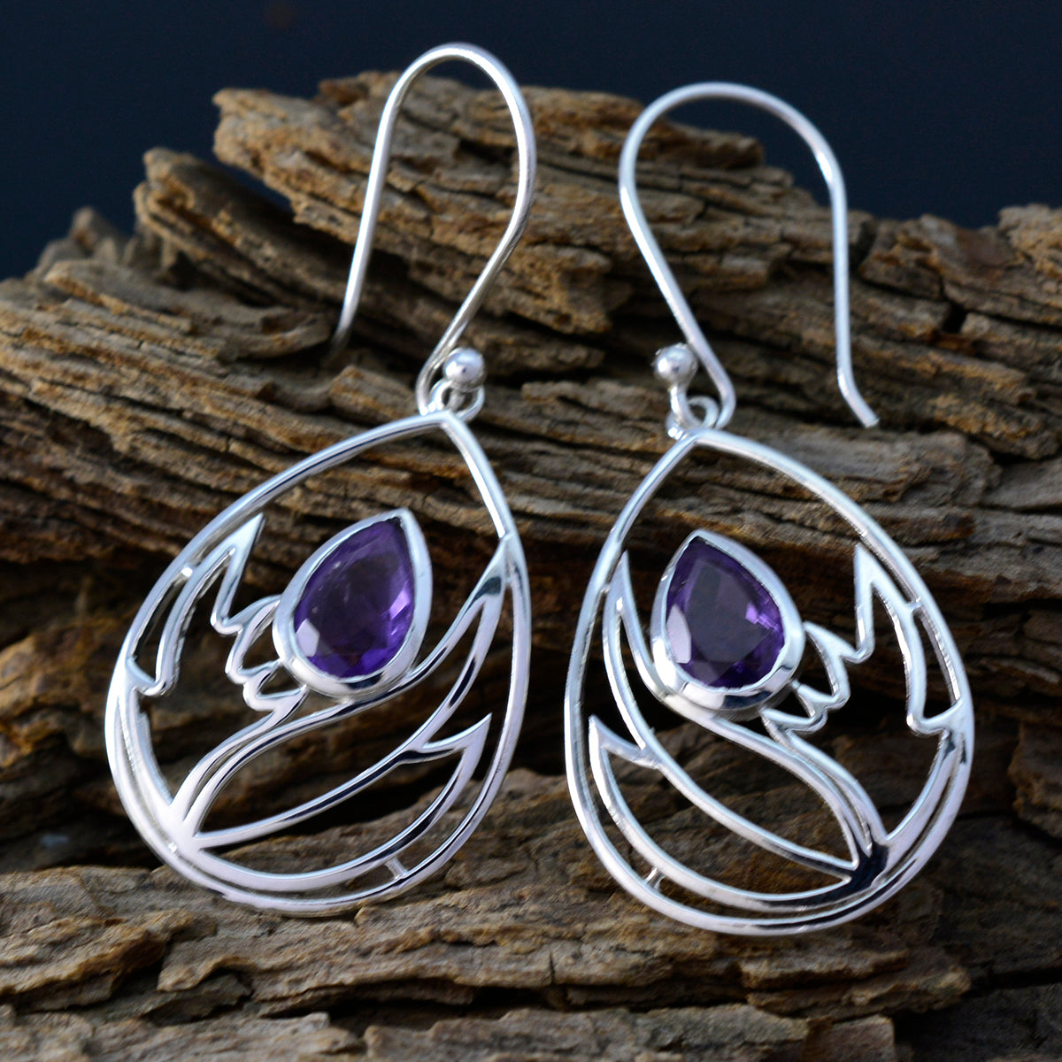 Amethyst-Turkish-Lucia-Solitaire-Dangle-Purple-92.5-Silver-Earring
