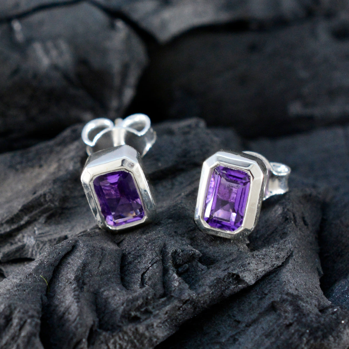 Amethyst-Egyptian-Lorena-Solitaire-Stud-Purple-925-Silver-Earring