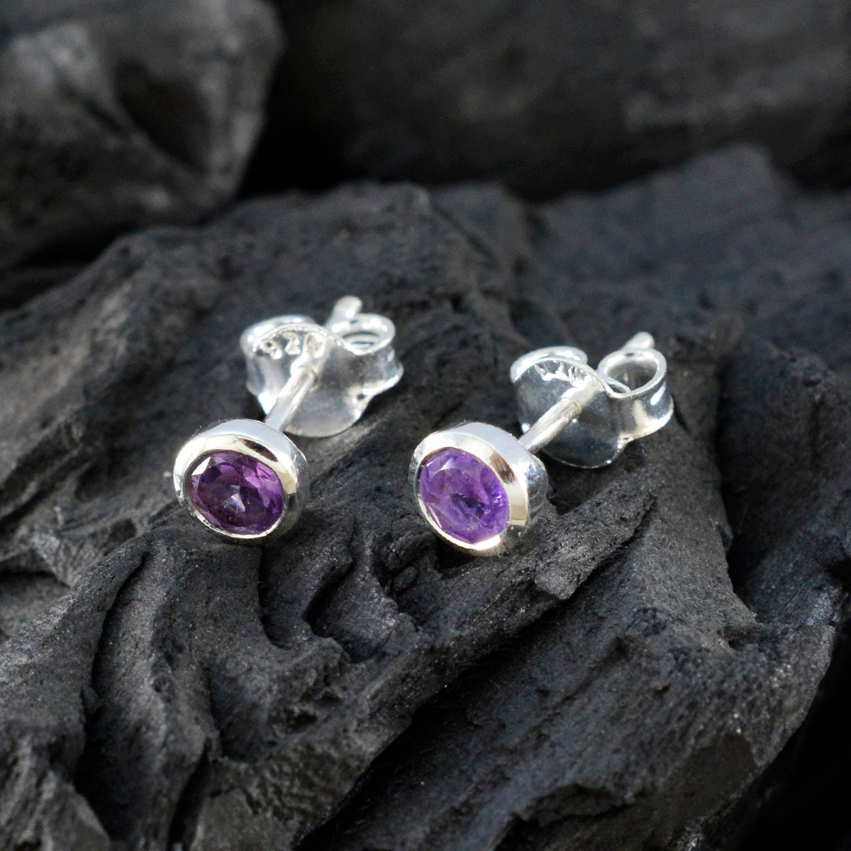 Amethyst-American-Micaela-Solitaire-Stud-Purple-92.5-Silver-Earring