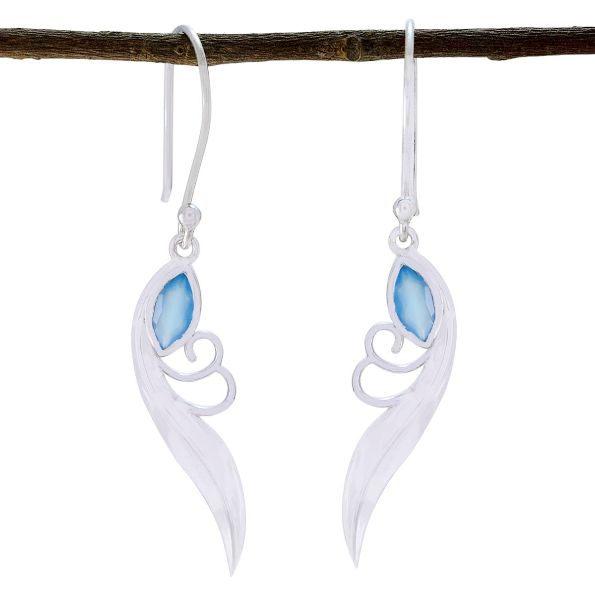 Blue-Chalcedony-American-María-Solitaire-Dangle-Blue-92.5-Silver-Earring Image principale du produit