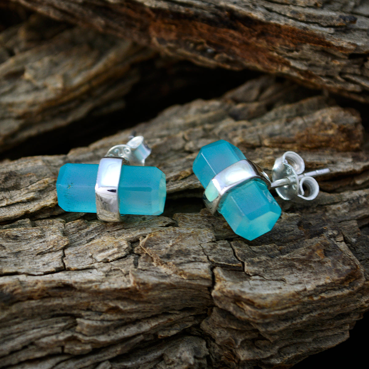 Blauer Chalcedon Lateinamerikanischer Pilar Solitär Ohrstecker Blau 92,5 Silber Ohrring Zweitbild