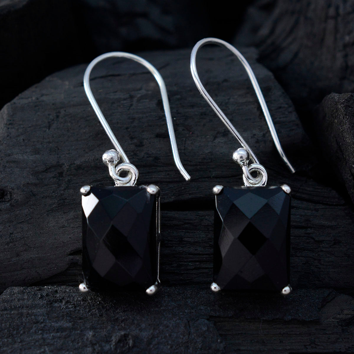 Black-Onyx-Russian-Inès-Solitaire-Dangle-Black-Sterling-Silver-Earring