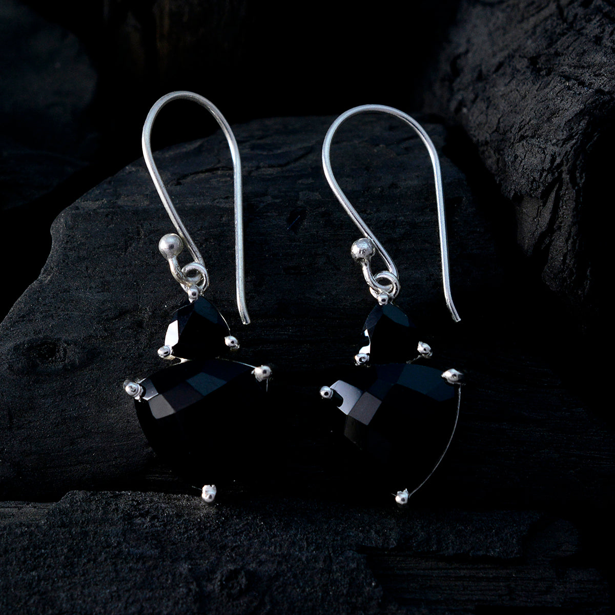 Black Onyx Latin American Yasmine multiple Dangle Black 925 Sterling Silver Earring Secondary image