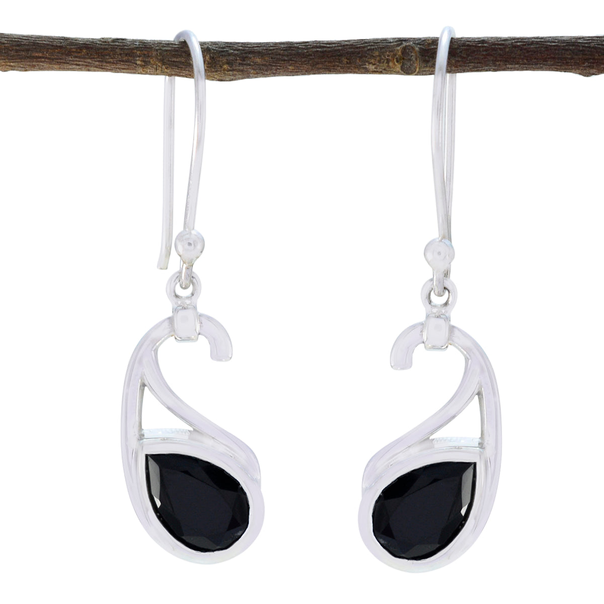 Black-Onyx-Japanese-Sofia-Solitaire-Dangle-Black-Sterling-Silver-Earring Immagine principale del prodotto